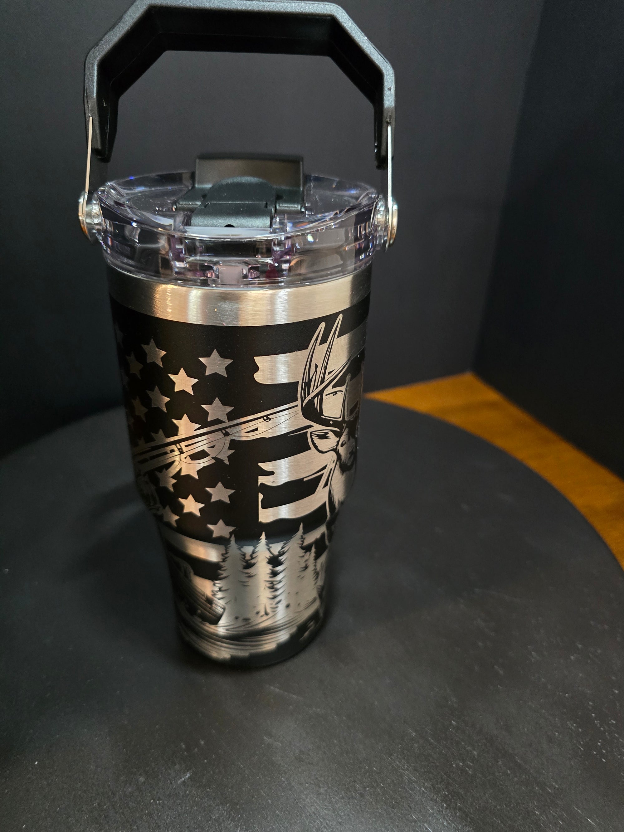 20oz Insulated Stainless Steel Tumbler – Laser-Engraved Hunting/Fishing Design, Double-Wall Vacuum Sealed, Powder-Coated Finish