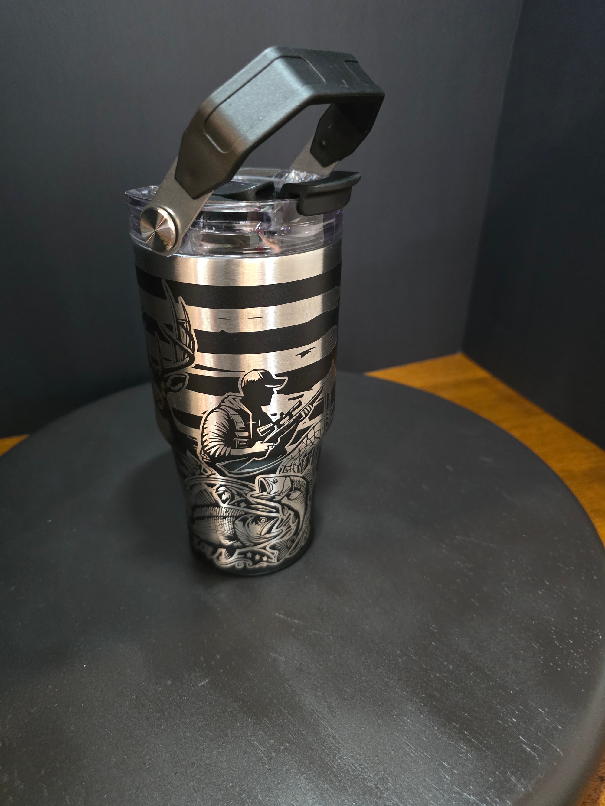 20oz Insulated Stainless Steel Tumbler – Laser-Engraved Hunting/Fishing Design, Double-Wall Vacuum Sealed, Powder-Coated Finish